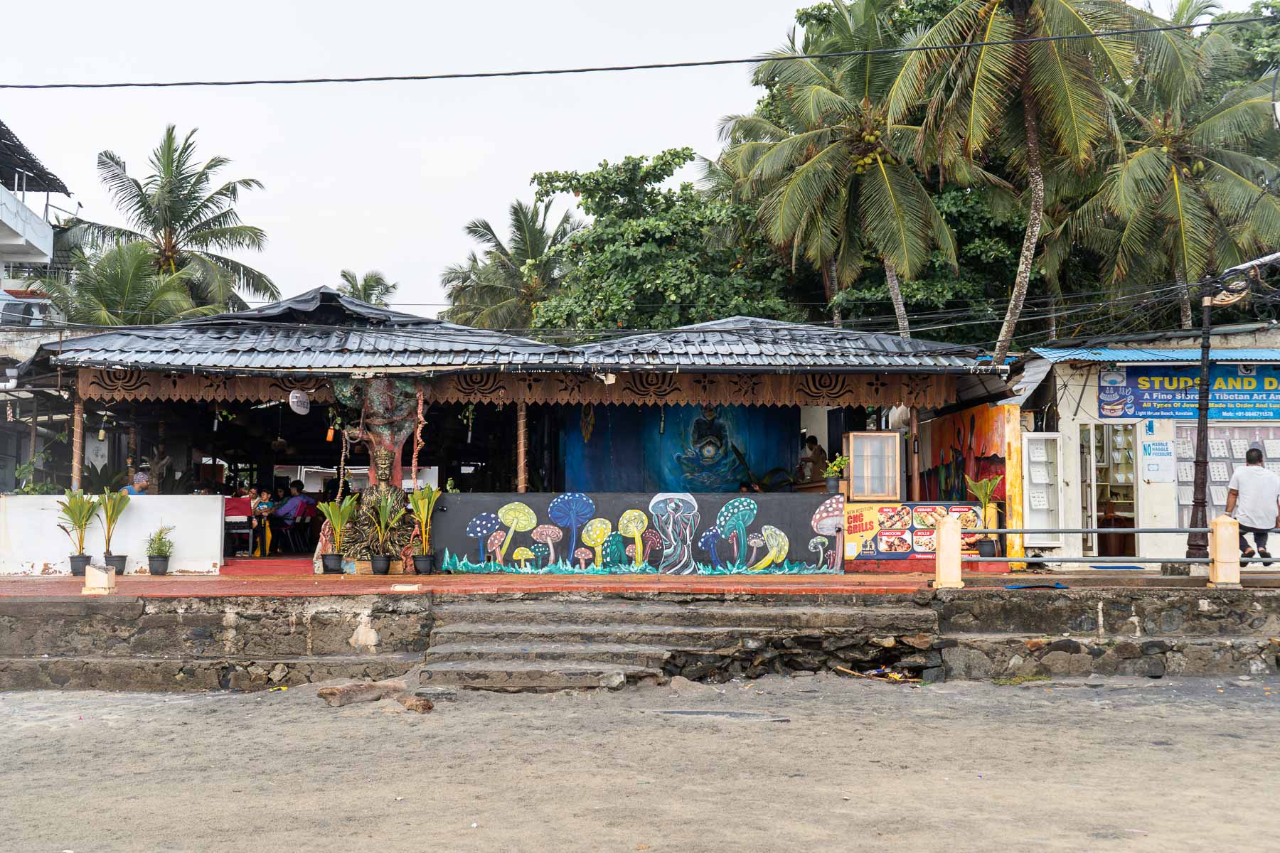 Beautifull restorent in kovalam beach - trivamdrum,kerala