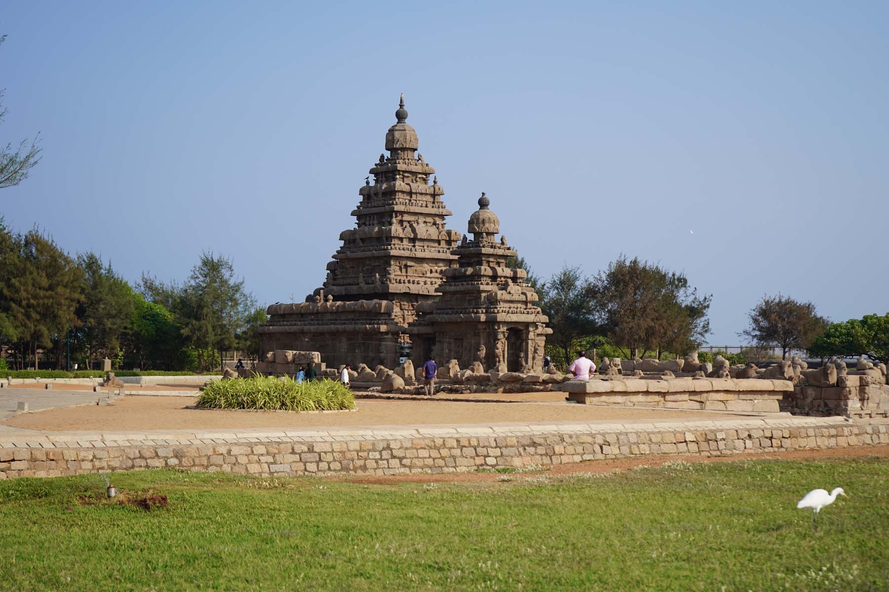 Shore Temple front view - Mahabalipuram - Tamilnadu - India - firstman.earth