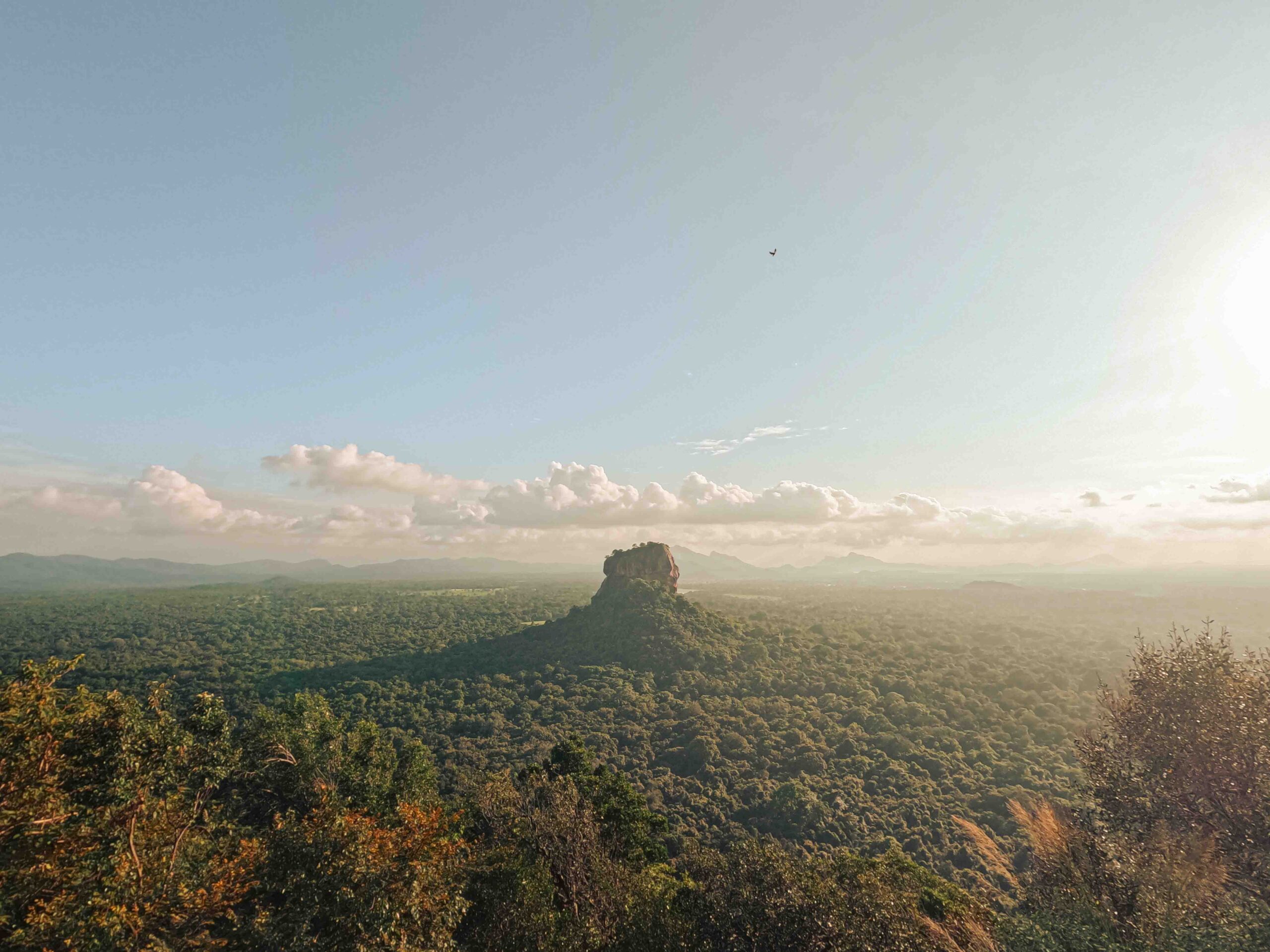 Pidurangala Rock Cave Temple, sigiriya, srilanka